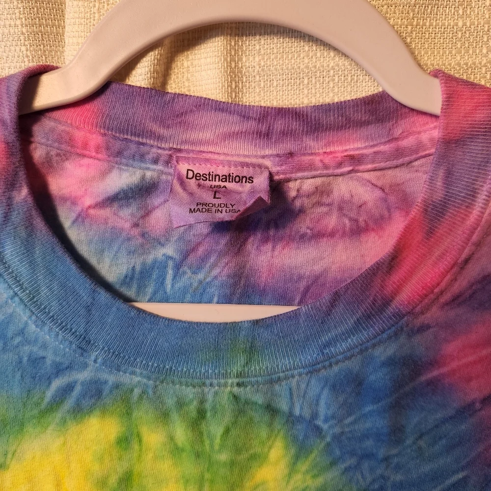 🌈 Destination Tie Dye "Be Kind" Graphic T-Shirt Large ☀️ - Picture 4 of 5
